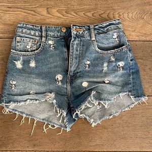 Zara Snoopy Denim Shorts